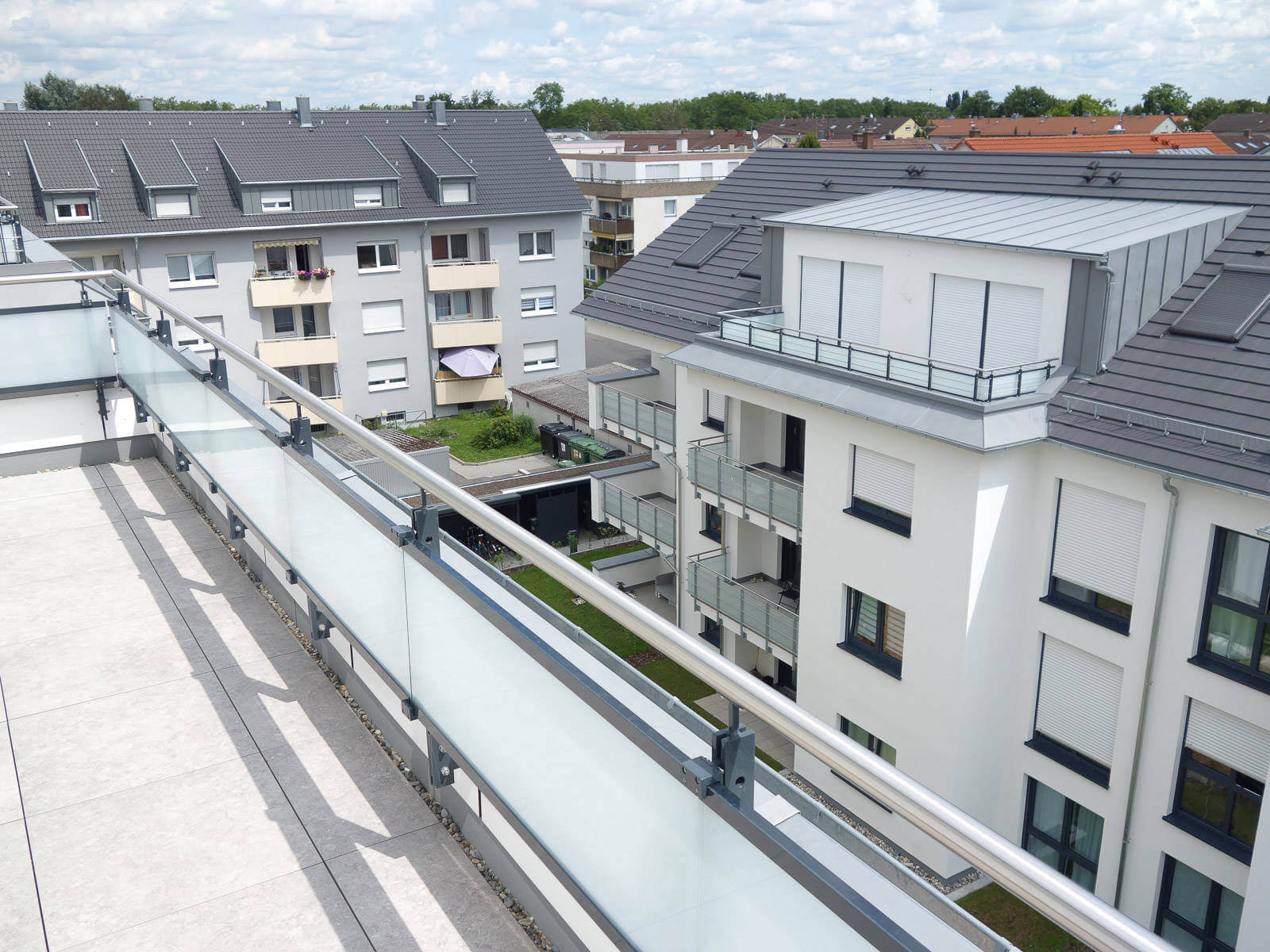 Blick vom Balkon in Neubau Mehrfamilienhäuser in Kornwestheim