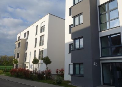 Mehrfamilienhäuser in Fellbach, Ansicht Hauszugang von zwei Häusern