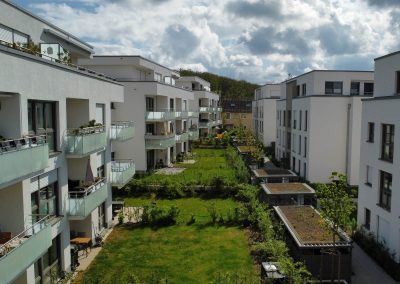 Mehrfamilienhäuser in Kallenberg, Blick in den Innenhof